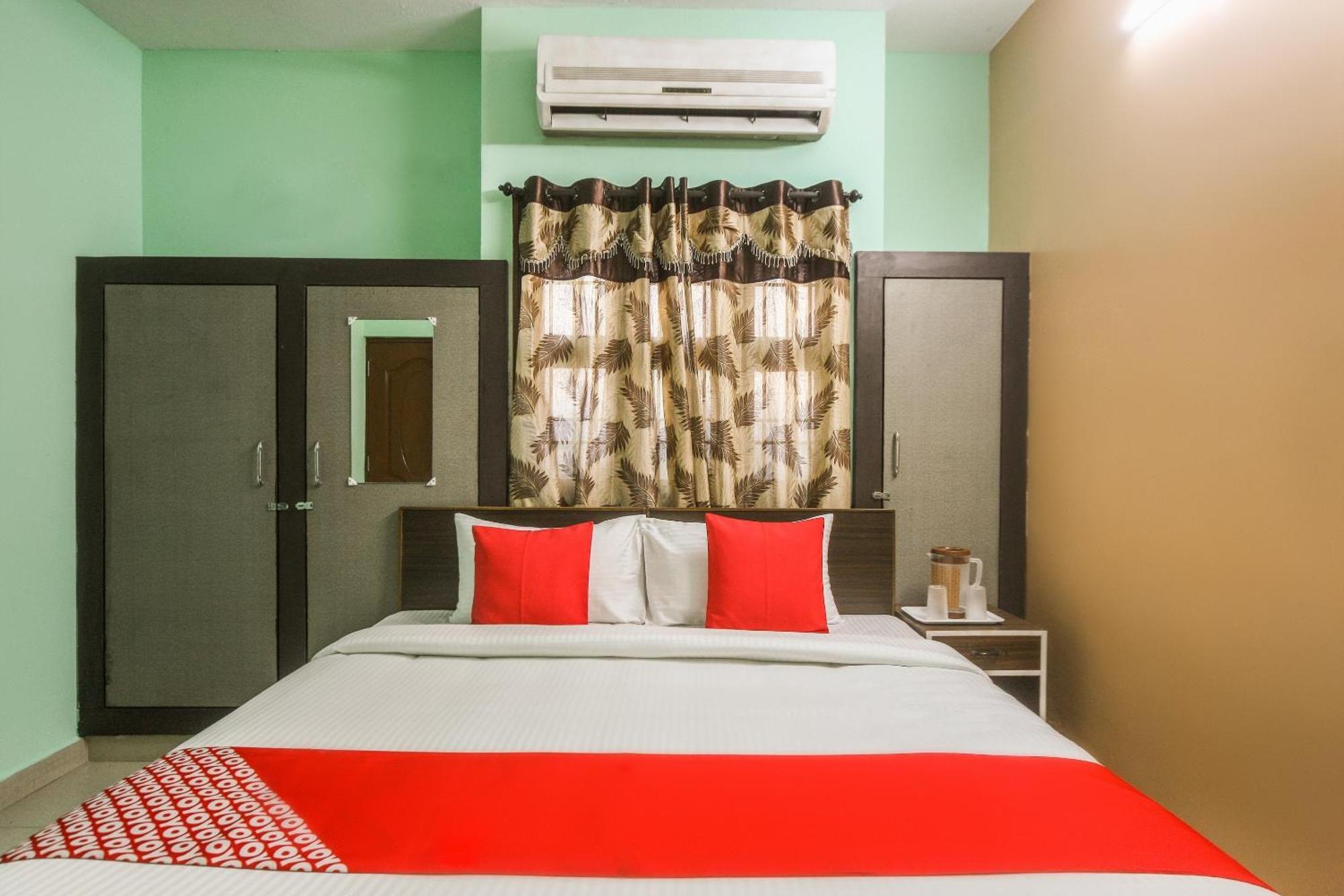 Oyo Modern Guest House Chennai Extérieur photo